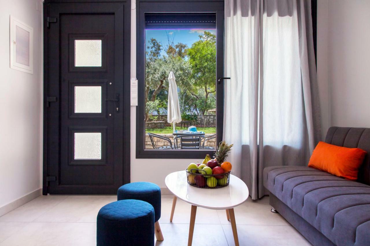 Agni Suites Nikiana Esterno foto