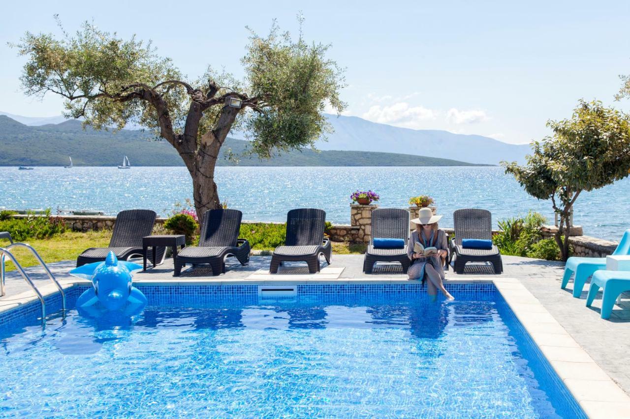 Agni Suites Nikiana Esterno foto